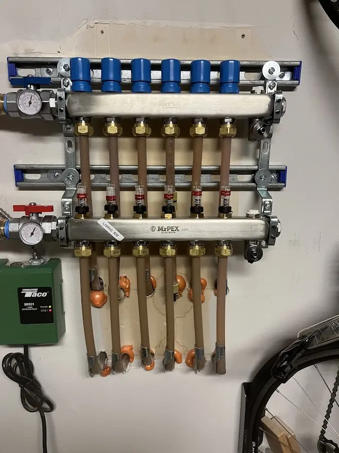 Plumber performing Leak Detection at a residential property in Hernando